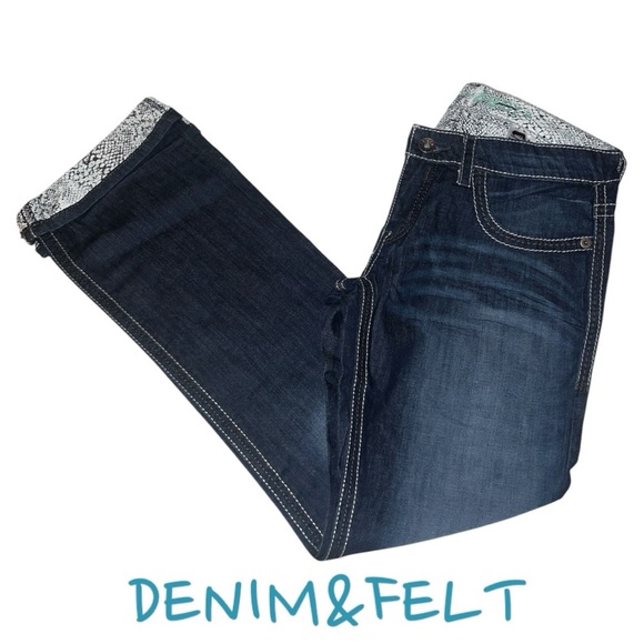 CRUEL GIRL Abby Mid Rise Slim Hip & Thigh Bootcut Denim Jeans | NEW/NWT!!🤠👖🤠 - Picture 2 of 7